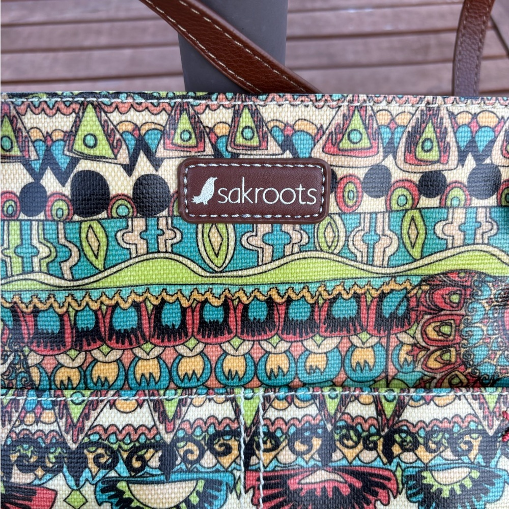 SAKROOTS Multi Colored Shoulder Tote Bag - Picture 5 of 9